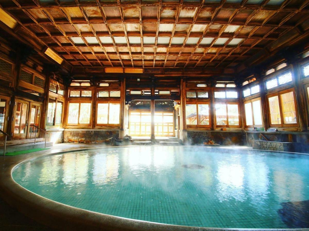 Hotel Yorozuya Annex Yurakuan à Yamanouchi  Extérieur photo